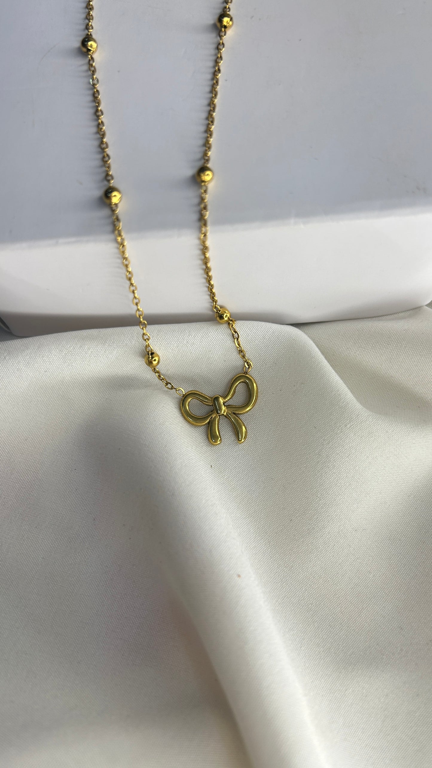 Elegance Bow Pendant