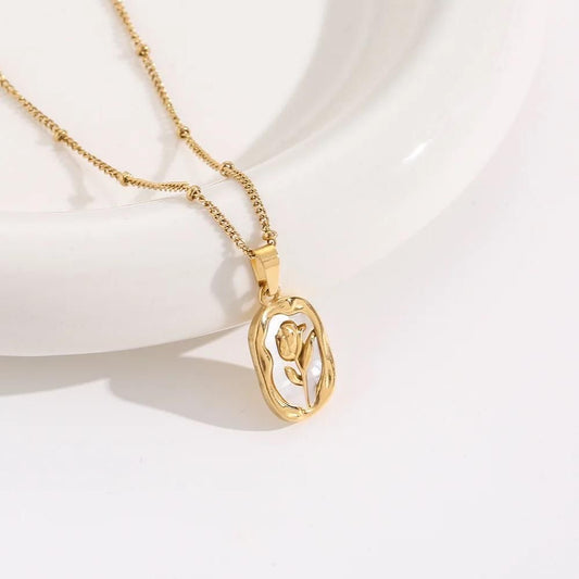 Retro Rose Pendant